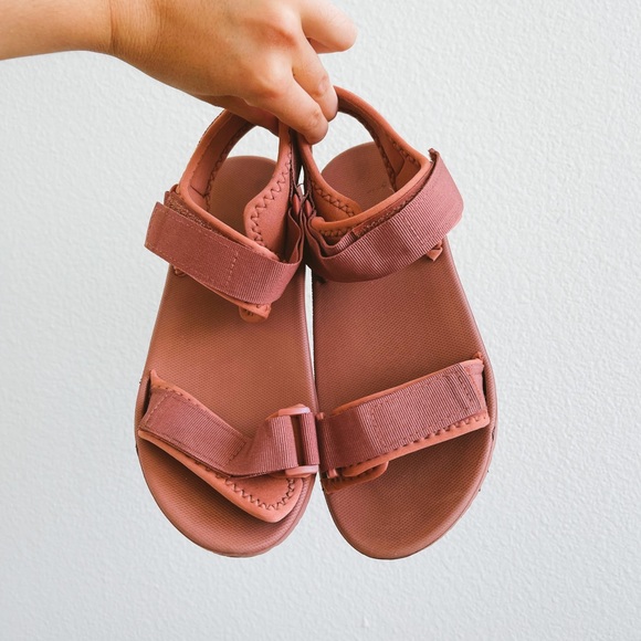 Pink Sandals - Picture 4 of 4